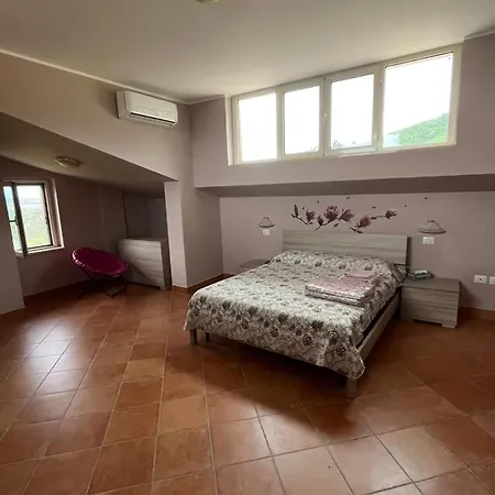 Casa Dello Yoga E Private 4*