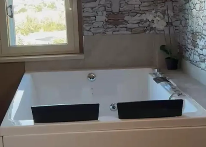 Casa Dello Yoga E Private 4*